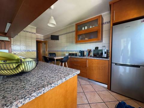 Apartamento estilo duplex para venda em Mirandela