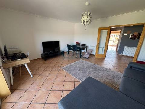 Apartamento estilo duplex para venda em Mirandela