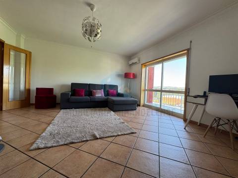 Apartamento estilo duplex para venda em Mirandela