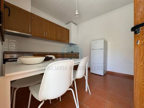 Apartamento mobilado e equipado, com vistas desafogadas para a Zona Verde de Mirandela