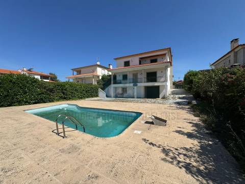 &#127969; Moradia T5 com piscina em Carvalhais – Mirandela