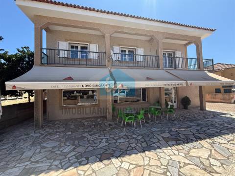 Moradia com Restaurante - Excelente oportunidade de investimento!