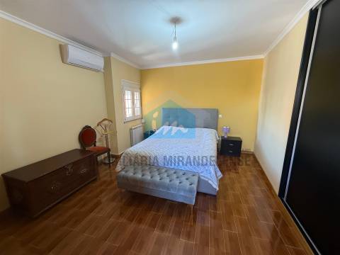 Moradia com Restaurante - Excelente oportunidade de investimento!