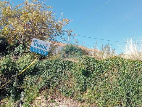 Terreno para construção em Vilarinho da Castanheira