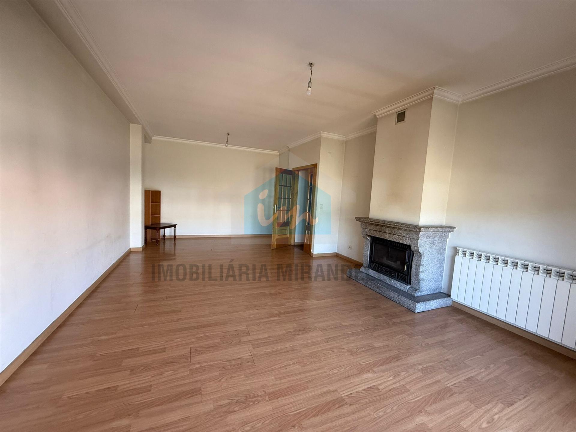 &#127969; Apartamento T2 em Vinhais – Excelente Oportunidade!