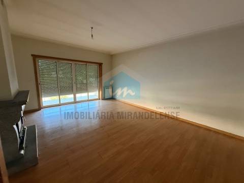 &#127969; Apartamento T2 em Vinhais – Excelente Oportunidade!