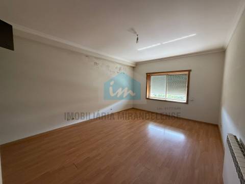 &#127969; Apartamento T2 em Vinhais – Excelente Oportunidade!