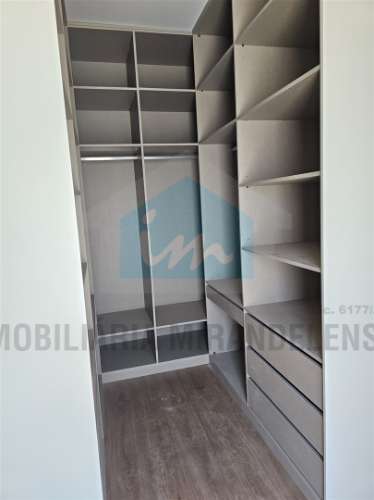 Moradia moderna com piscina exterior em Mirandela