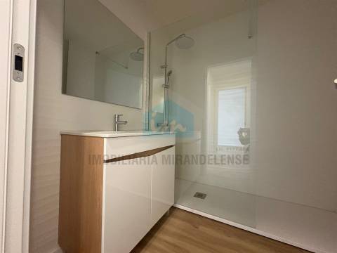 Moradia nova para venda em Vale Pereiro, a 10 minutos de Mirandela.