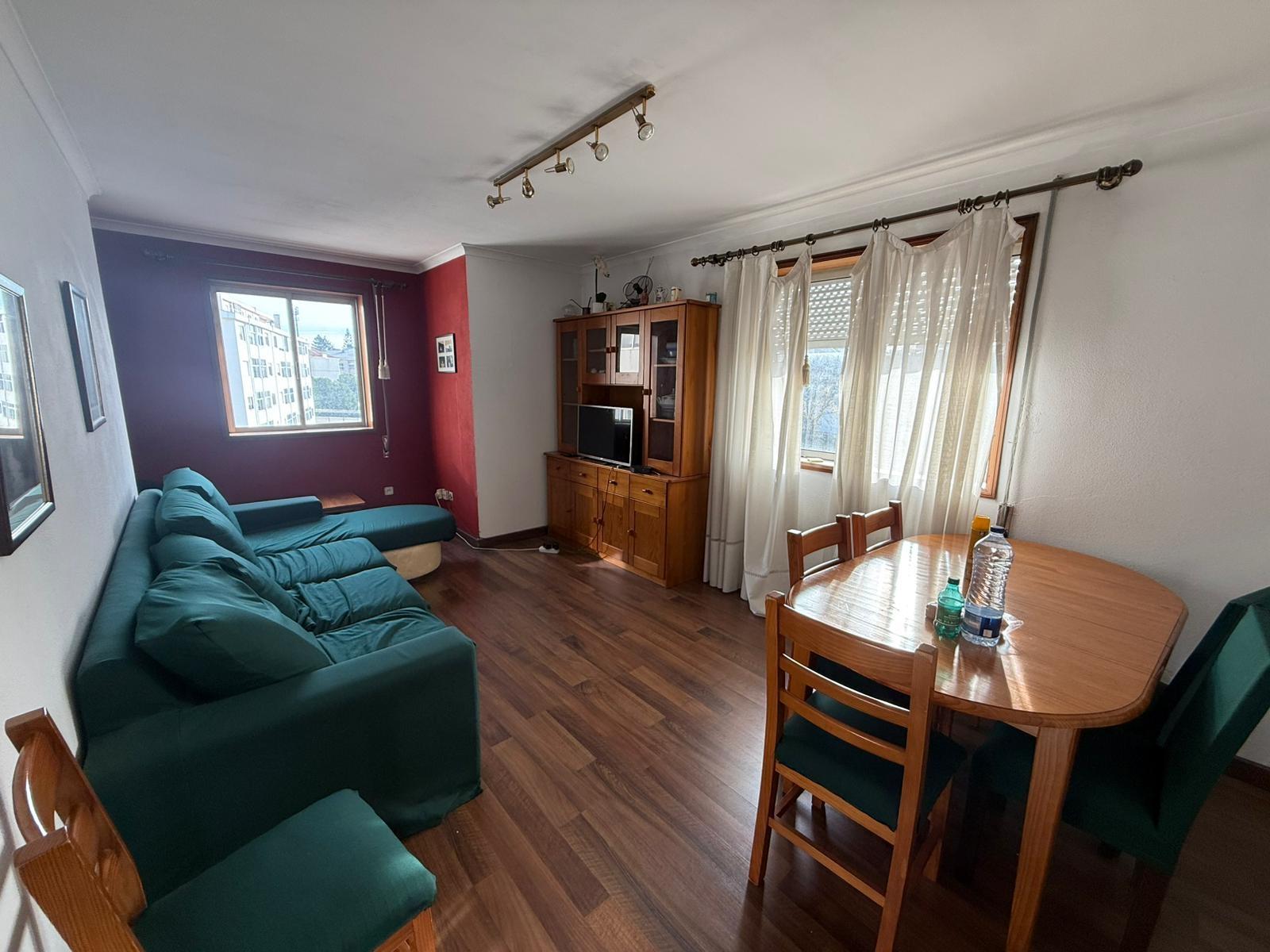 &#127969; T3 com 3 frentes para venda na Rua da Areosa, Paranhos - Porto