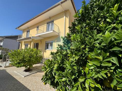 Moradia T5 Venda em Mirandela,Mirandela