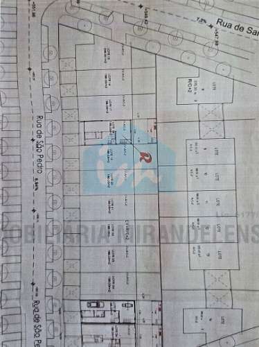 Lote de terreno para construção de uma moradia geminada de 2 frentes em Vila Flor