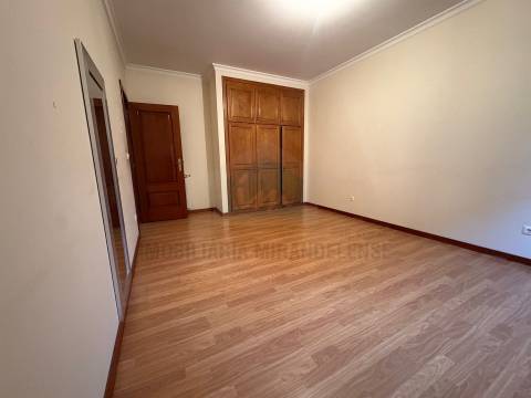 Andar Moradia T3 Venda em Mirandela,Mirandela