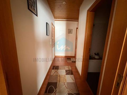 Apartamento T3 para venda com 3 frentes em Mirandela