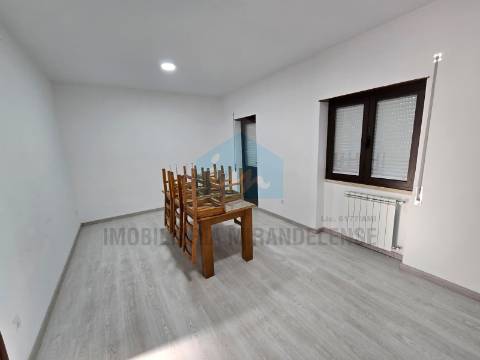 Apartamento T5 em Mirandela para venda