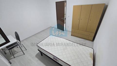 Apartamento T5 em Mirandela para venda