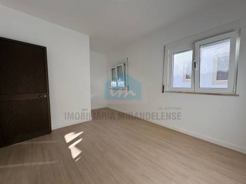 Moradia T3 Venda em Vila Flor e Nabo,Vila Flor