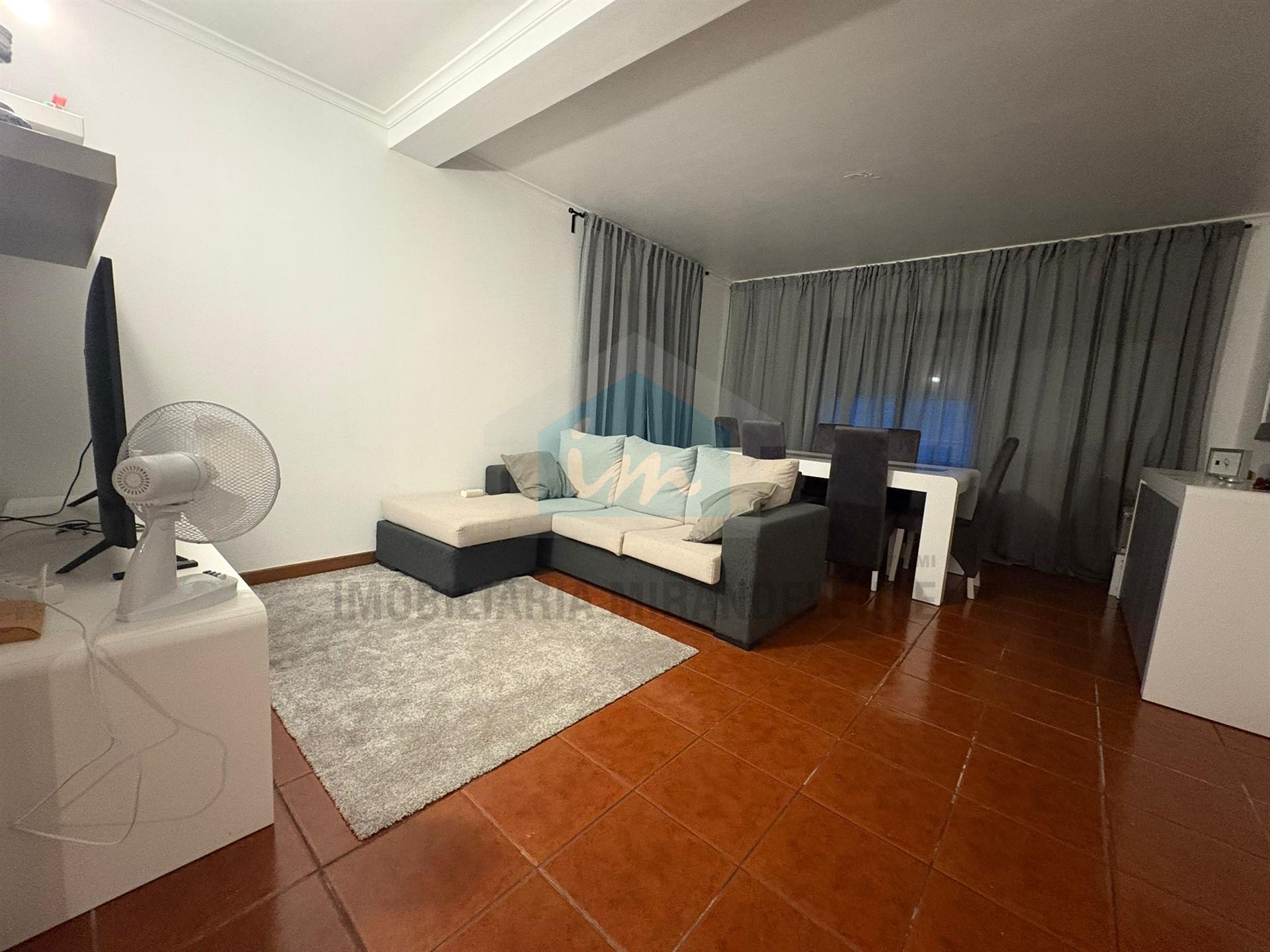 T3 no Centro de Mirandela (140m²) com Lugar de Garagem e Arrumos