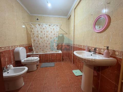 T3 no Centro de Mirandela (140m²) com Lugar de Garagem e Arrumos