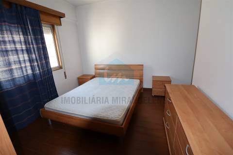 Apartamento T3 com Varanda no Centro de Mirandela - mobilado e equipado