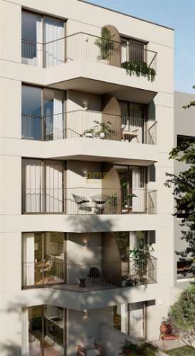 T1 Rua da Constituição - Porto