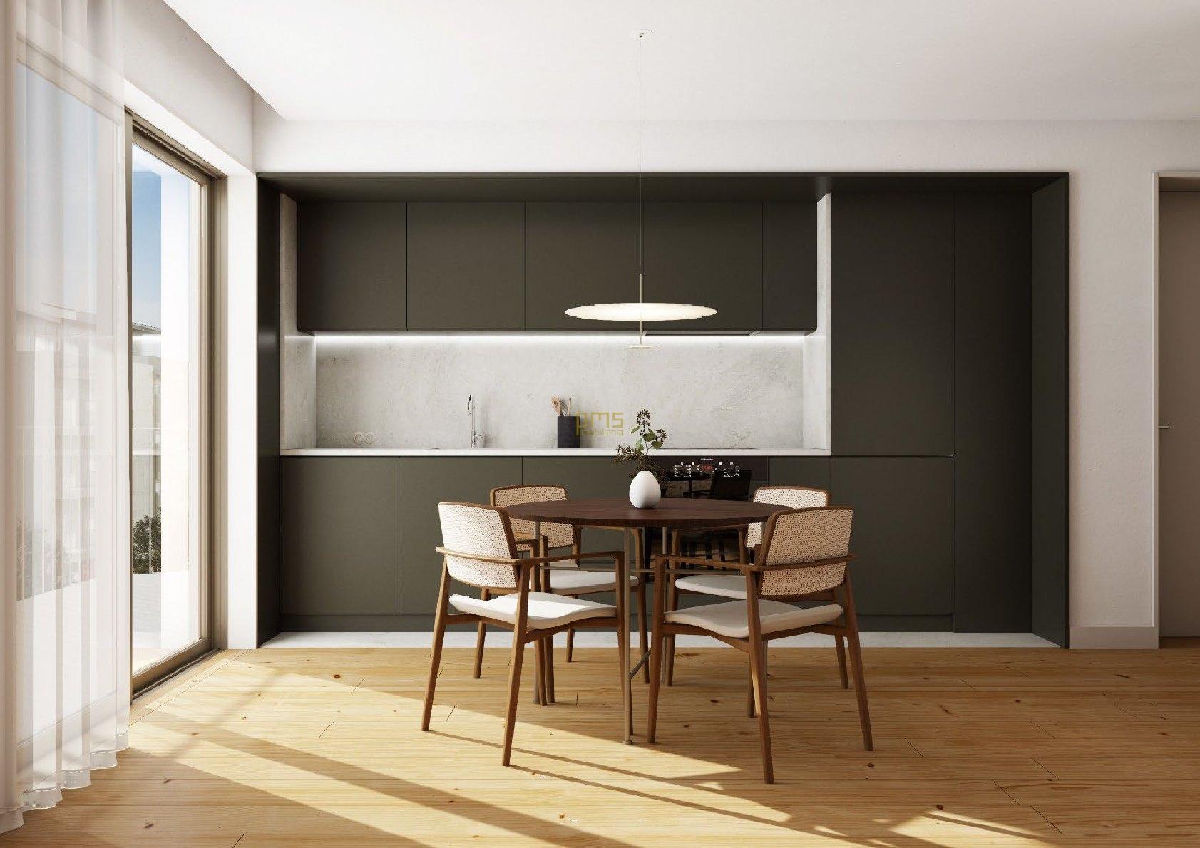 T1 Rua da Constituição - Porto