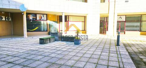 Bar  Trespasse em Costa,Guimarães