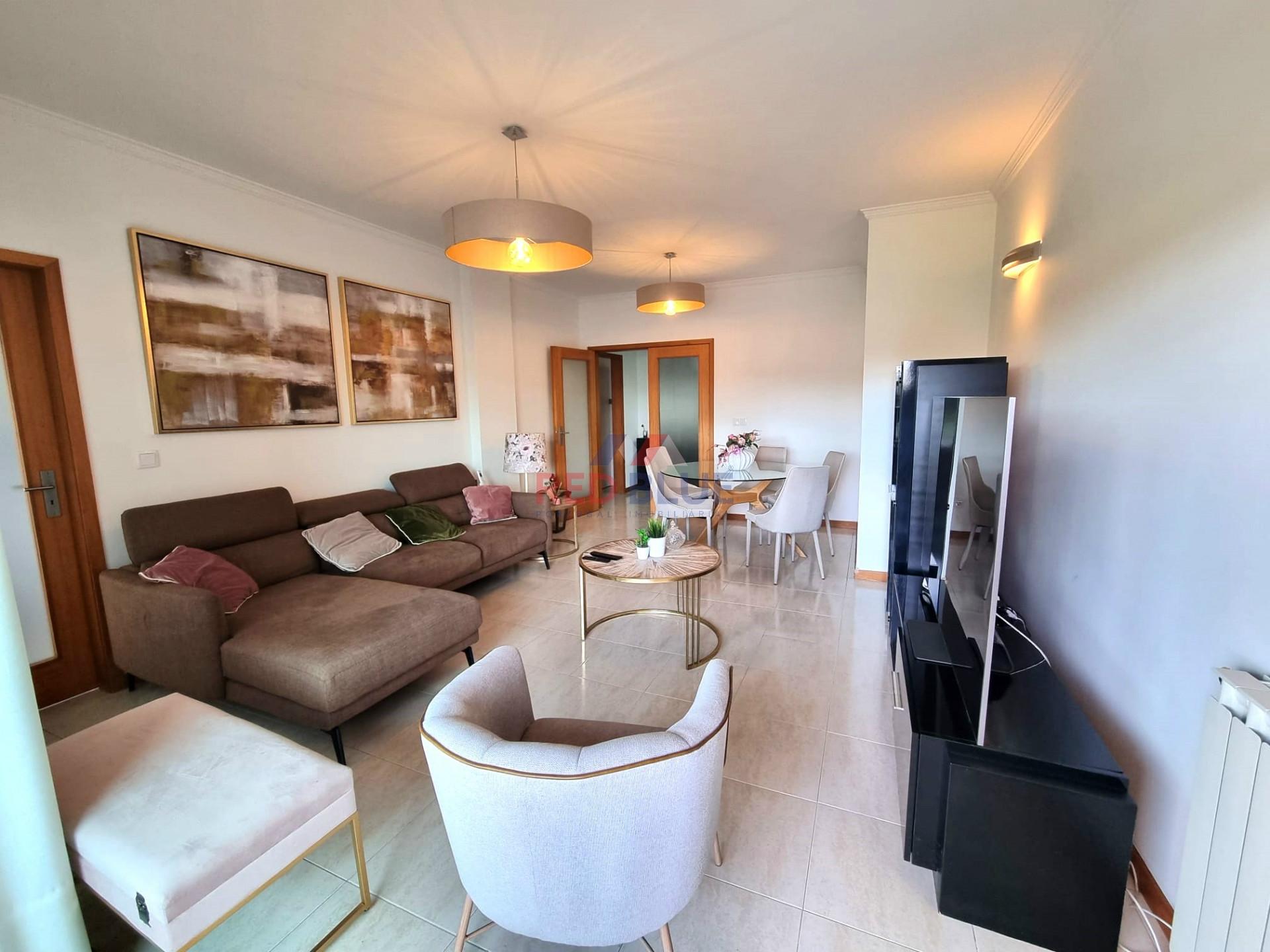 APARTAMENTO T3, GARAGEM FECHADA,  VILA NOVA DE FAMALICÃO