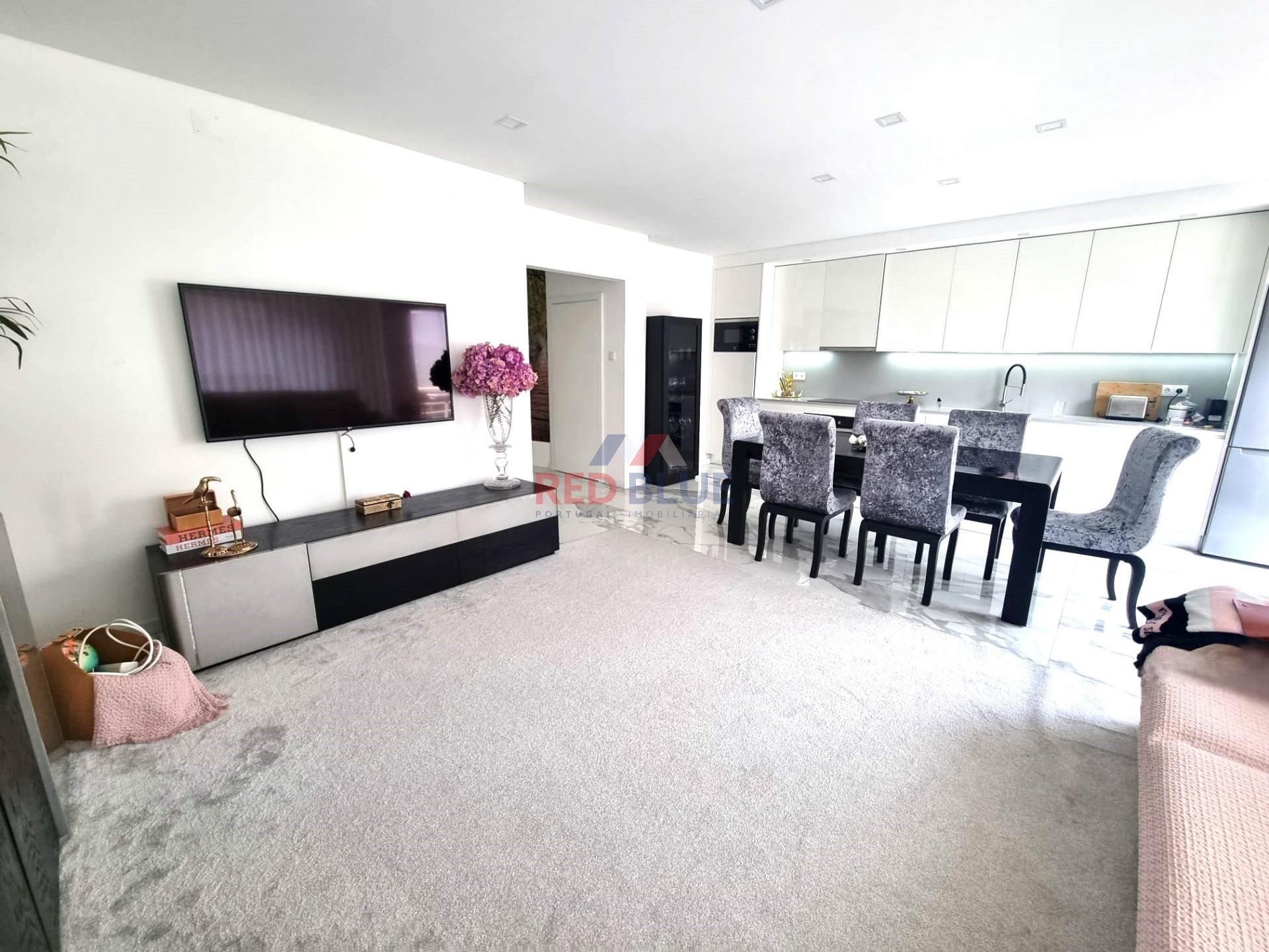 APARTAMENTO T3+2 DUPLEX, VISTAS DE MAR, PÓVOA DE VARZIM