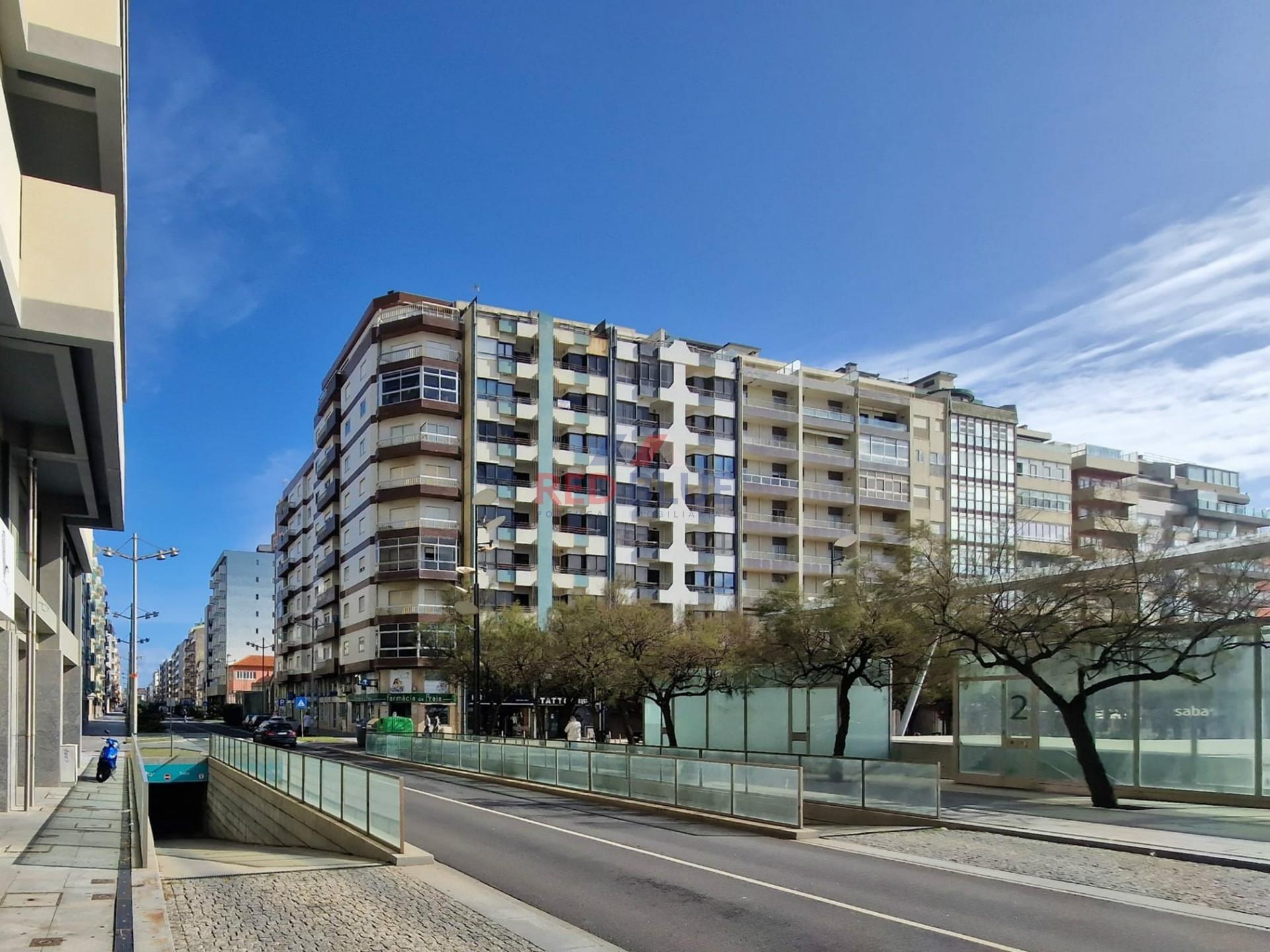 LOJA PARA VENDA, 2ª LINHA DE MAR, PÓVOA DE VARZIM