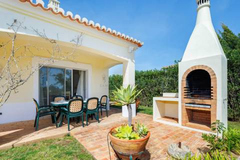 Para venda – Moradia T3 com piscina privada no Gramacho Golf Resort, Carvoeiro