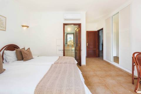 Para venda – Moradia T3 com piscina privada no Gramacho Golf Resort, Carvoeiro