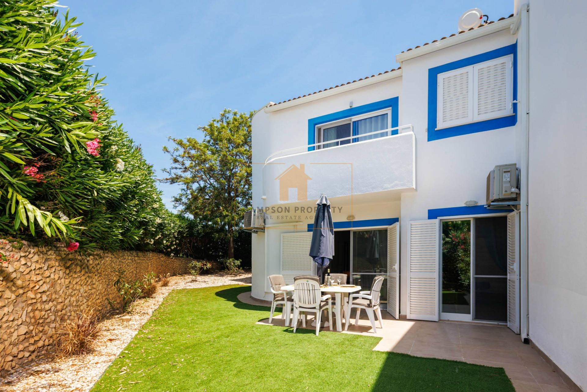 Para venda - Apartamento T1+1 remodelado com piscina comum em Carvoeiro