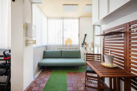 Para venda em Portimão, apartamento T2 com estacionamento