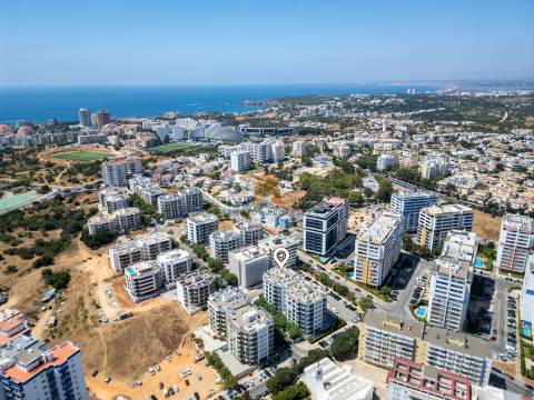 Para venda em Portimão, apartamento T2 com estacionamento