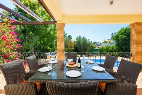 Moradia T4 para venda com vista mar em Carvoeiro