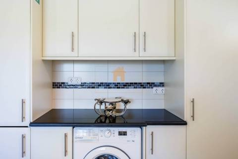 Moradia T4 para venda com vista mar em Carvoeiro