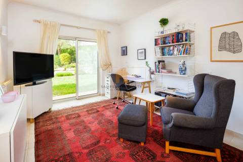 Moradia T3 para venda com piscina aquecida no Gramacho