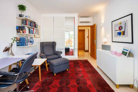 Moradia T3 para venda com piscina aquecida no Gramacho