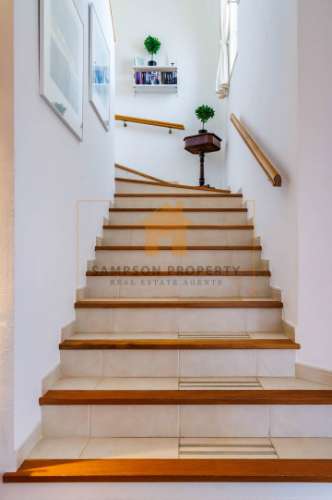 Moradia T3 para venda com piscina aquecida no Gramacho