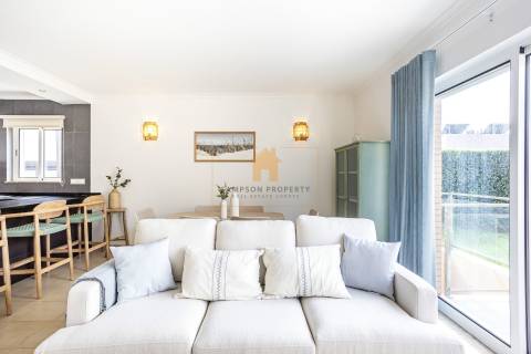 Moradia geminada T2+1 para venda em condomínio de luxo em Carvoeiro