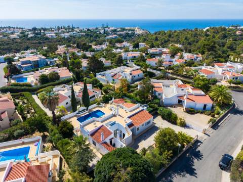 Vende-se moradia T3 para venda em Vale de Milho, Carvoeiro