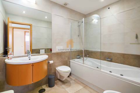 Quartershare em T2 de luxo com segurança 24H e piscina no Vale da Pinta