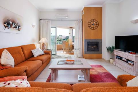 Para venda, apartamento de luxo T2 no golfe em Vale da Pinta