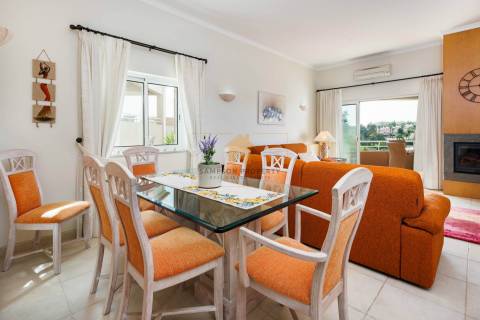 Para venda, apartamento de luxo T2 no golfe em Vale da Pinta