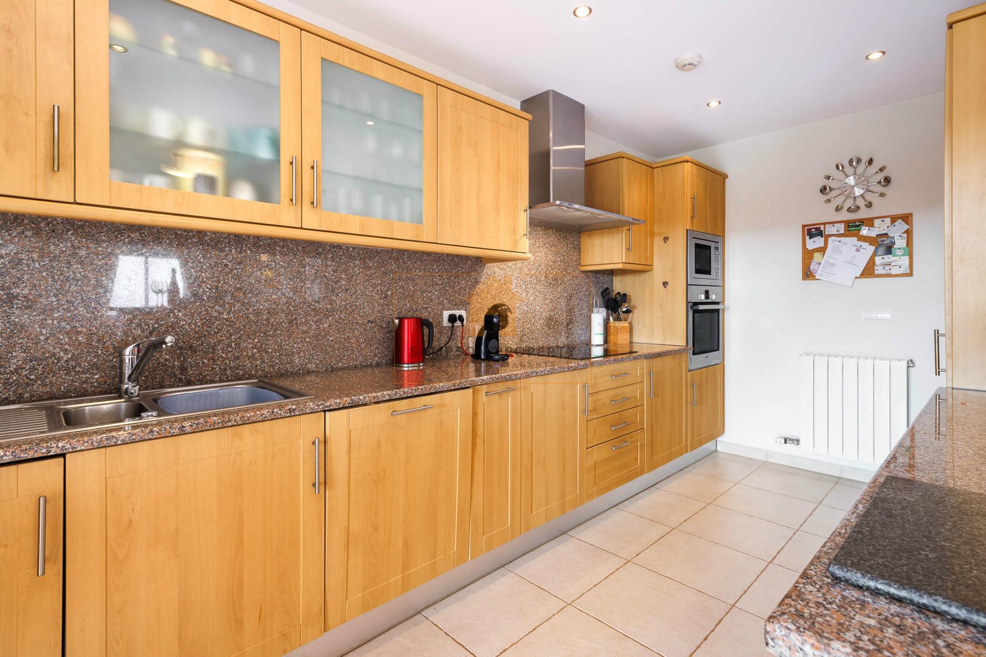 Para venda, apartamento de luxo T2 no golfe em Vale da Pinta