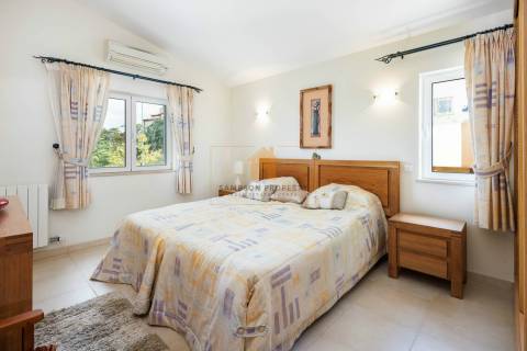 Para venda, apartamento de luxo T2 no golfe em Vale da Pinta