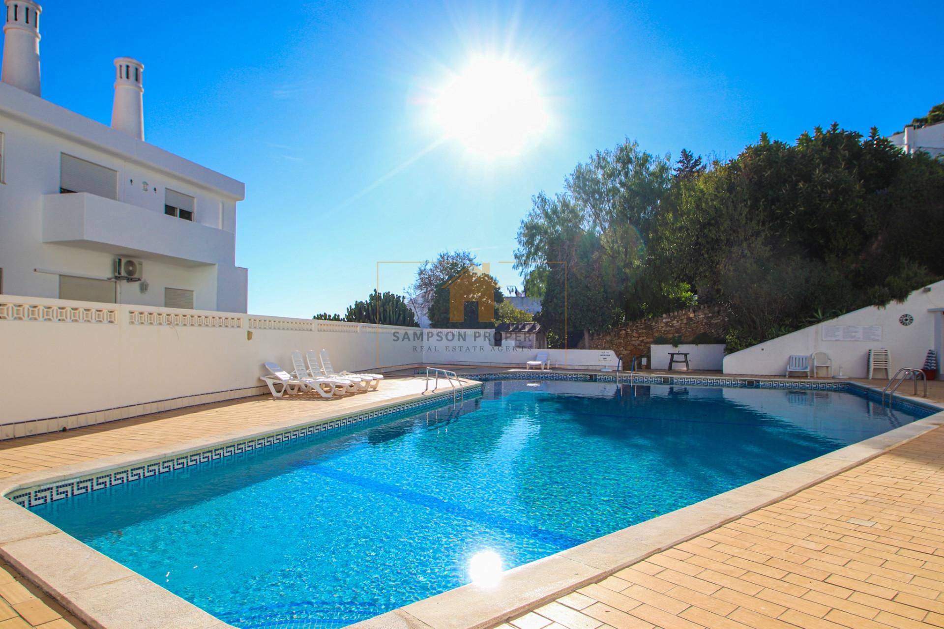 Apartamento T2 para venda em Carvoeiro, Algarve