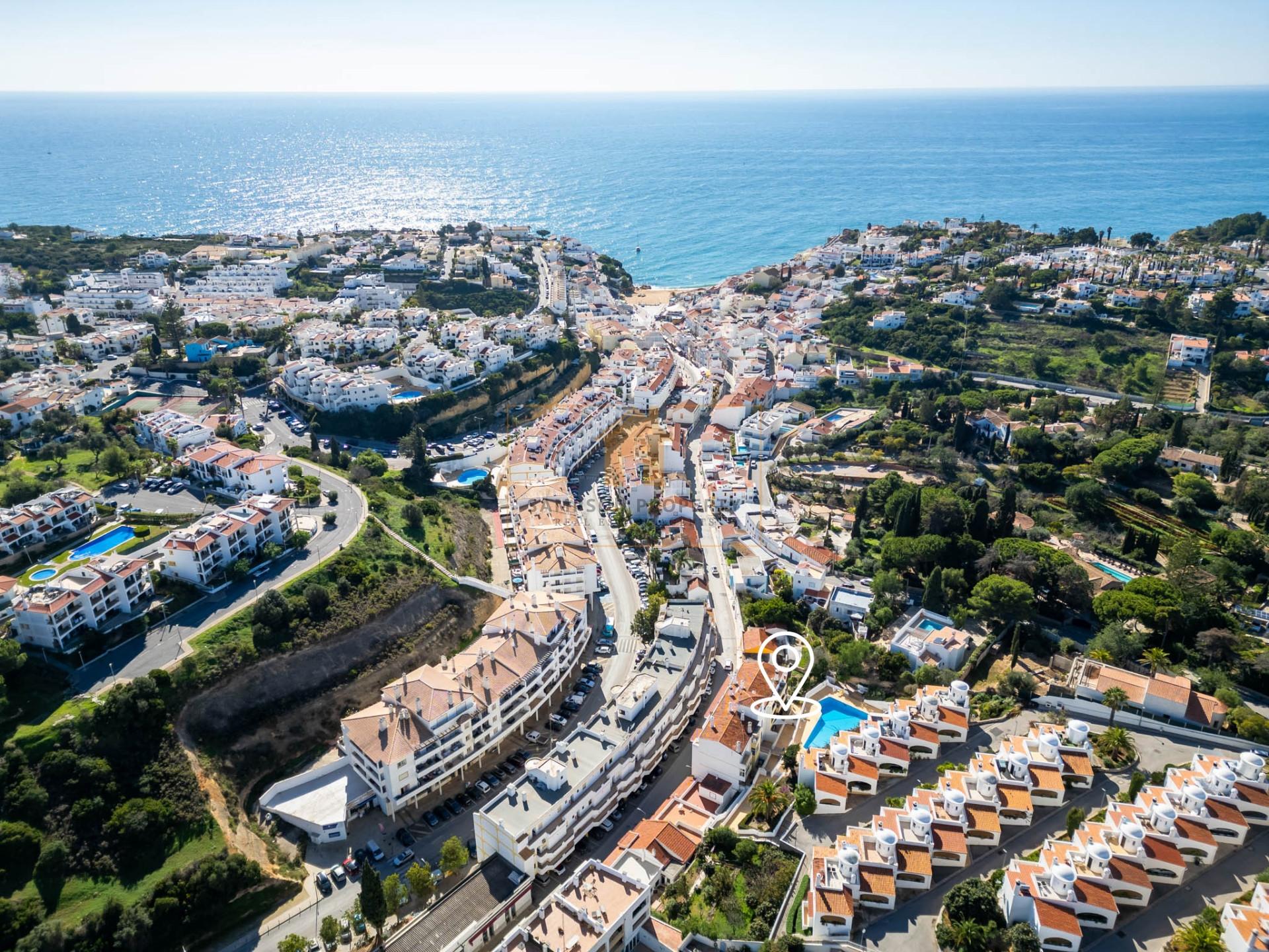 Apartamento T2 para venda em Carvoeiro, Algarve