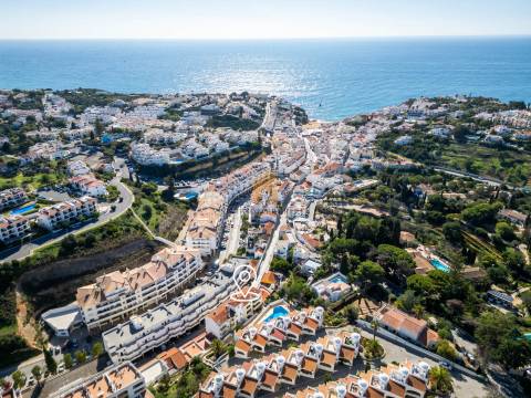 Apartamento T2 para venda em Carvoeiro, Algarve